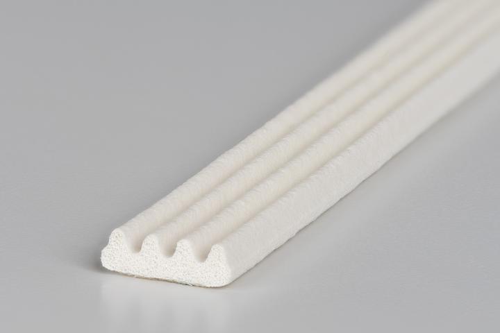 Self-adhesive weatherstrip small gap